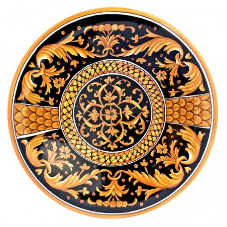 Deruta Majolica Wall Plate or Centerpiece With Various Grotesque Roma Decoration
