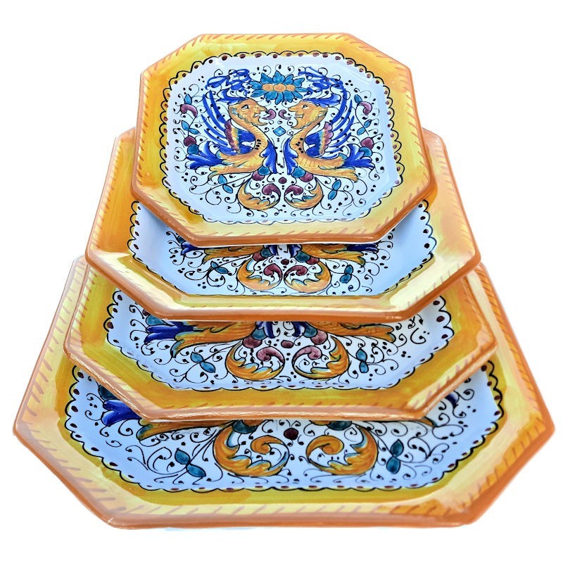 Servizio piatti tavola ottagonali ceramica maiolica Deruta raffaellesco
